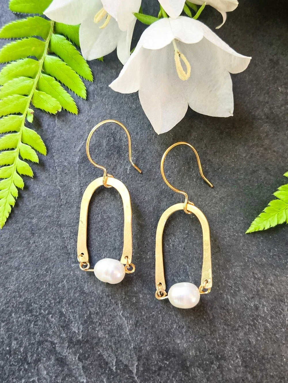 NWT Artisan-Made Freshwater Pearl Hammered Brass Earrings